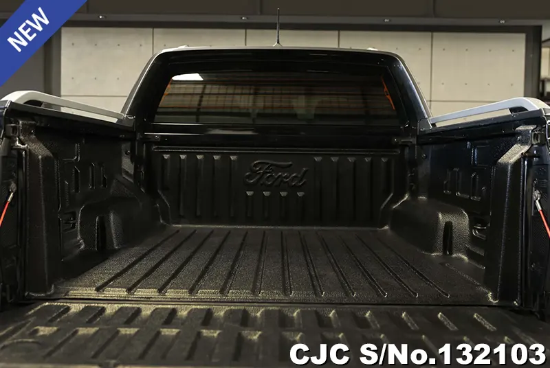 Ford Ranger in Black for Sale Image 4