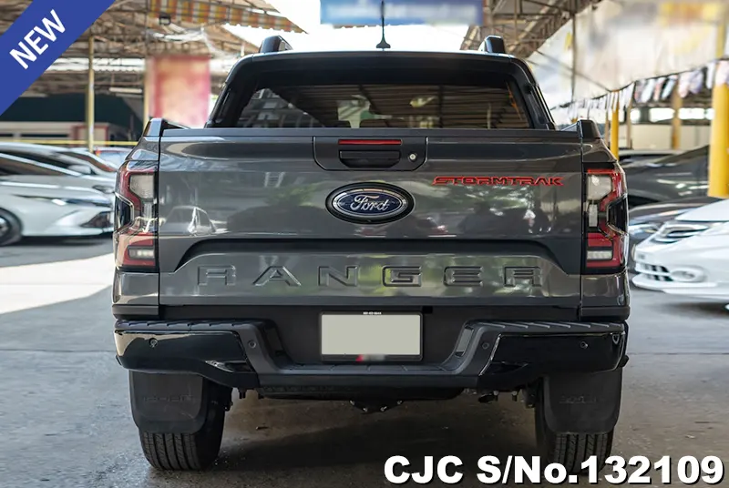 Ford Ranger in Black for Sale Image 5
