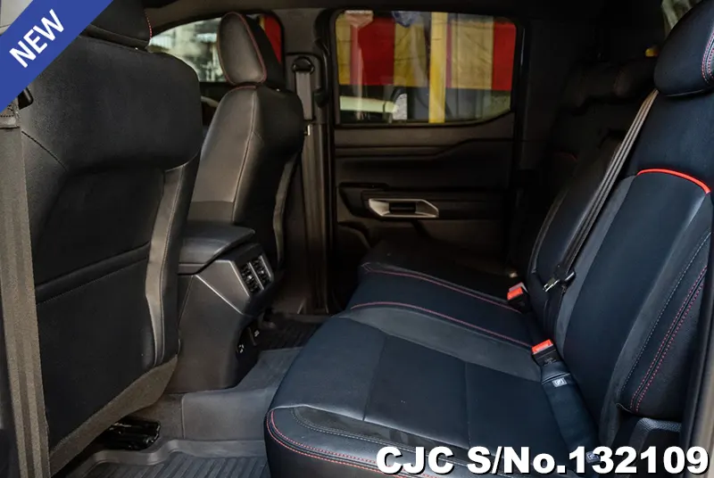 Ford Ranger in Black for Sale Image 10