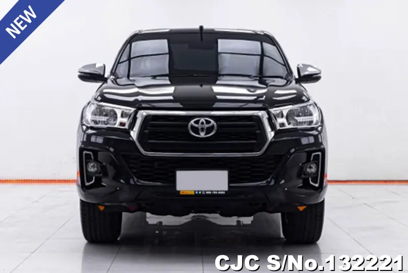 Toyota Hilux in Black for Sale Image 3