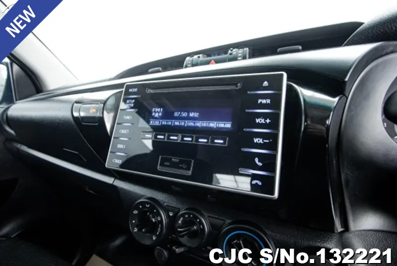 Toyota Hilux in Black for Sale Image 9
