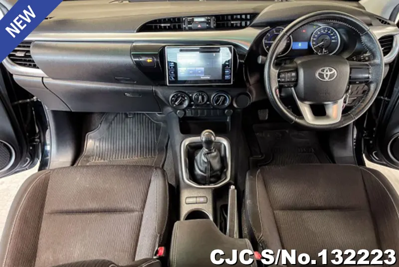 Toyota Hilux in Black for Sale Image 6