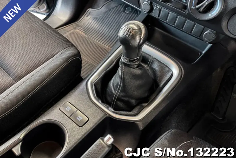 Toyota Hilux in Black for Sale Image 10