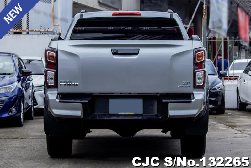 Isuzu D-Max in Gray for Sale Image 5