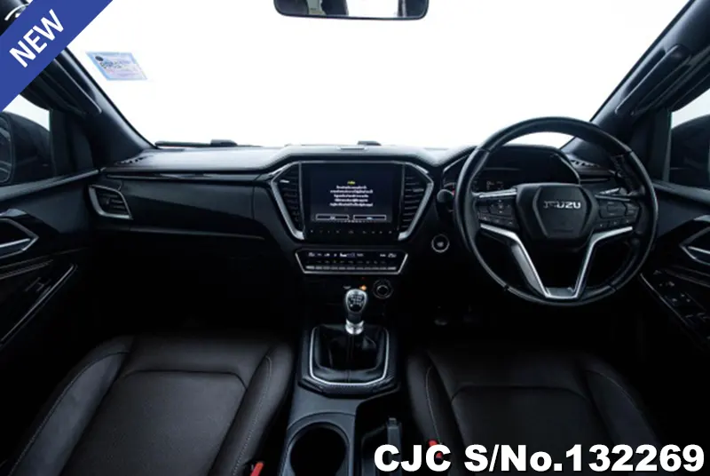 Isuzu D-Max in Black for Sale Image 5