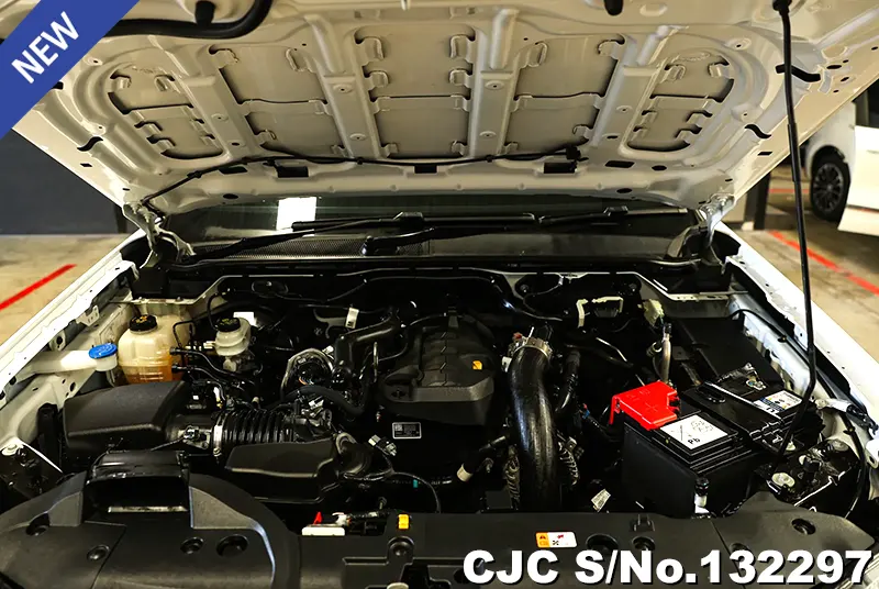 Ford Ranger in White for Sale Image 14