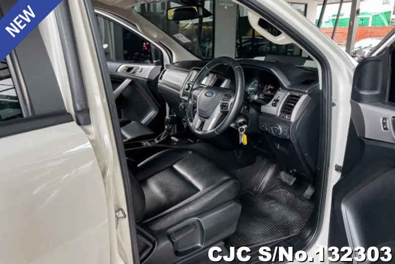 Ford Ranger in White for Sale Image 7