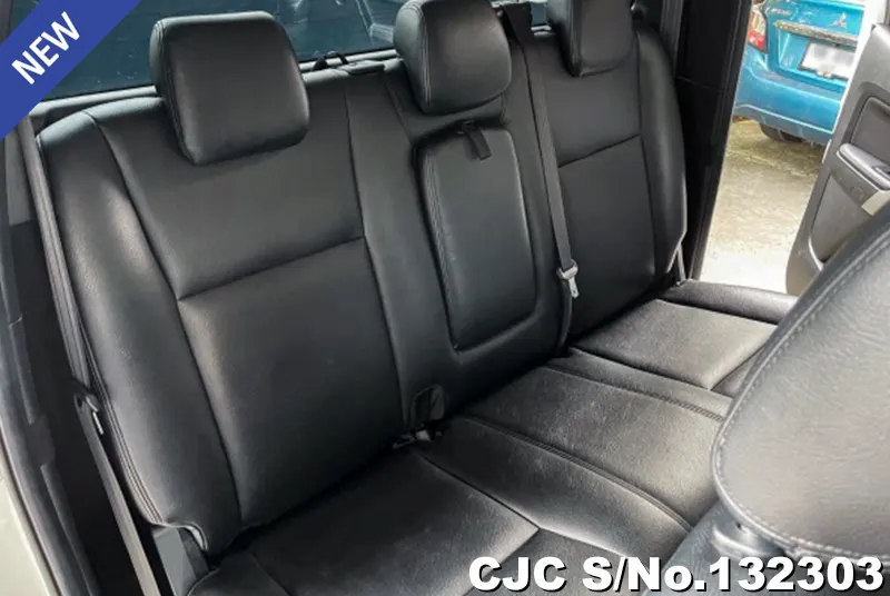 Ford Ranger in White for Sale Image 10