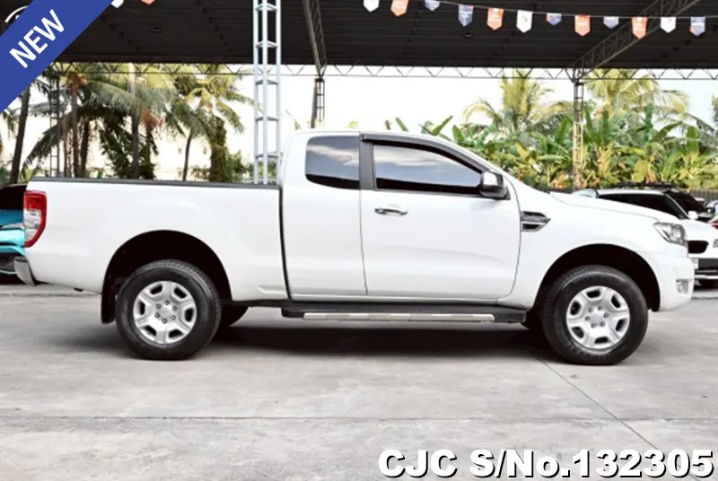 Ford Ranger in White for Sale Image 2