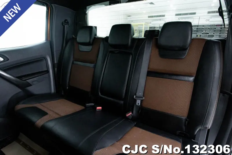 Ford Ranger in Orange for Sale Image 7