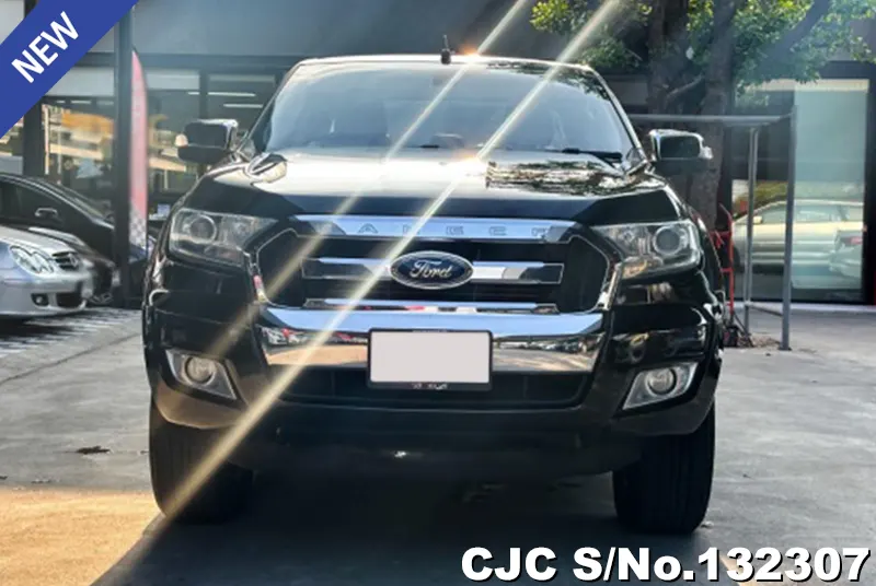 Ford Ranger in Black for Sale Image 4