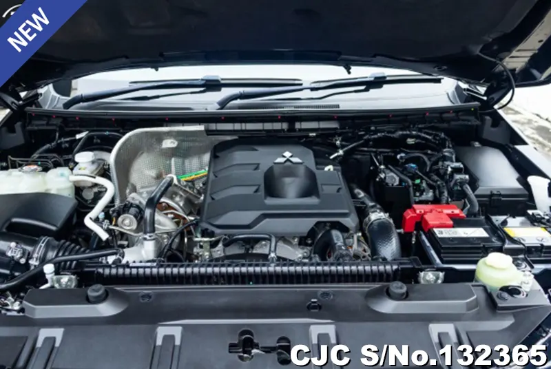 Mitsubishi Triton in Black for Sale Image 10