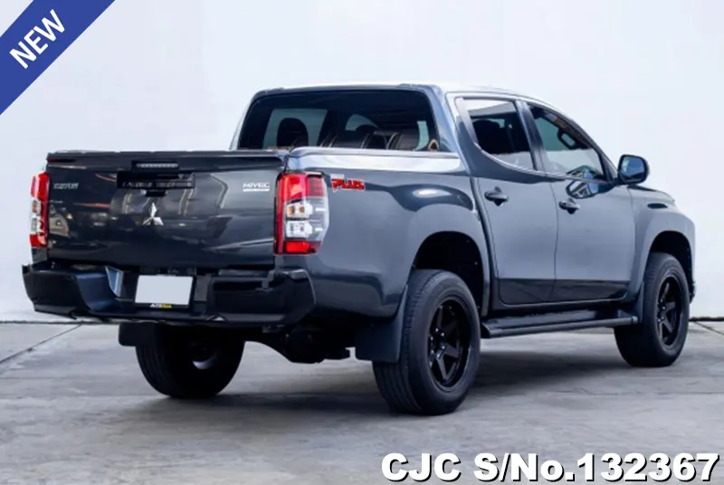 Mitsubishi Triton in Gray for Sale Image 1