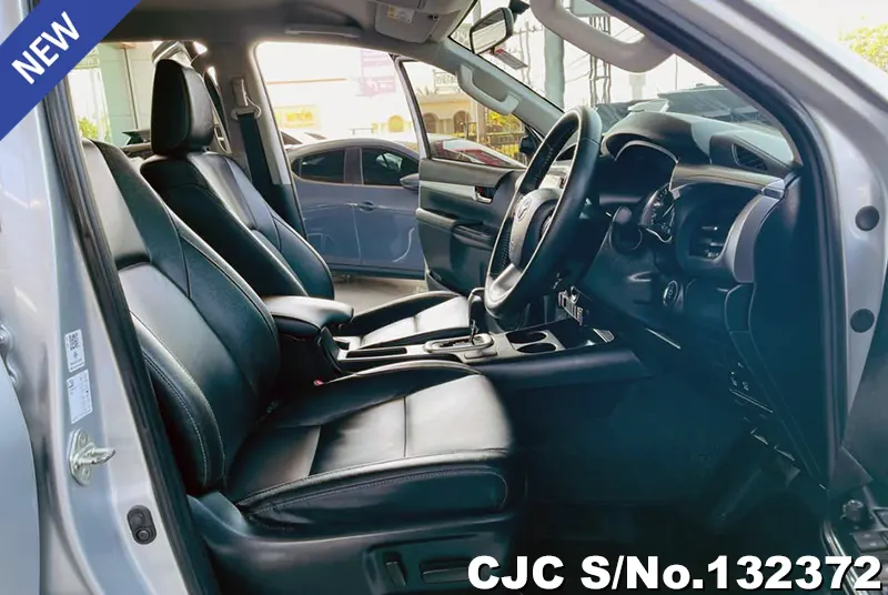 Toyota Hilux in Silver for Sale Image 7