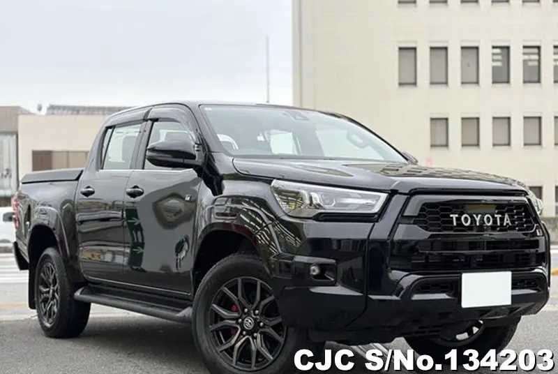 Toyota Hilux in Black for Sale Image 0