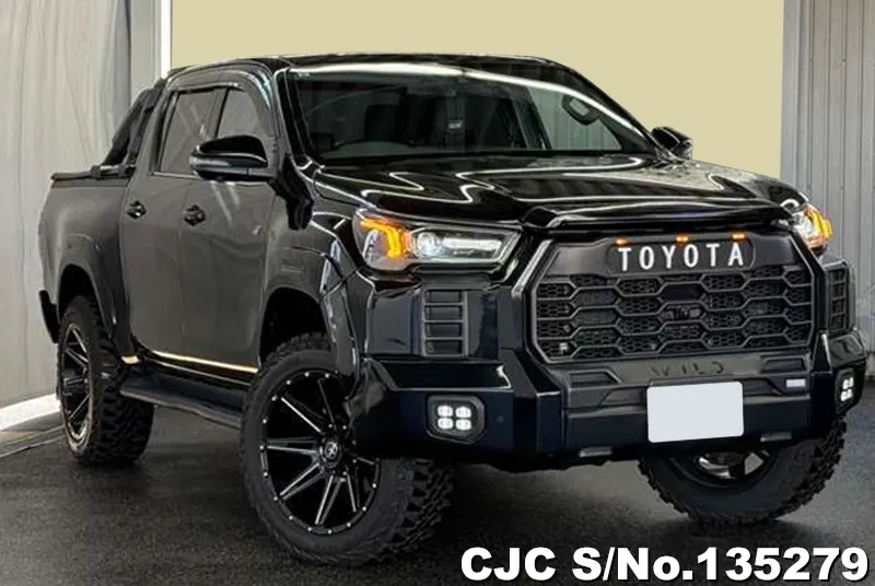 Toyota Hilux in Black for Sale Image 0