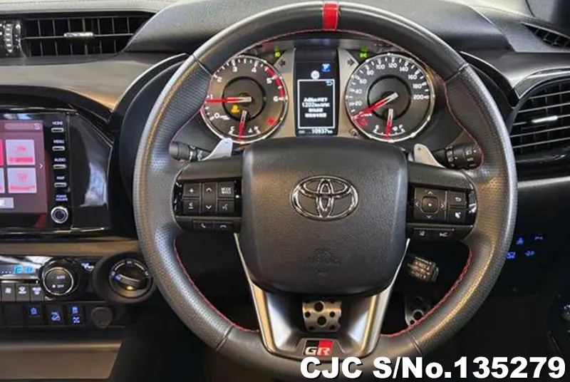 Toyota Hilux in Black for Sale Image 8