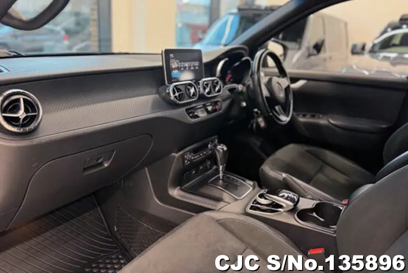 Mercedes Benz X-Class in Gray for Sale Image 5