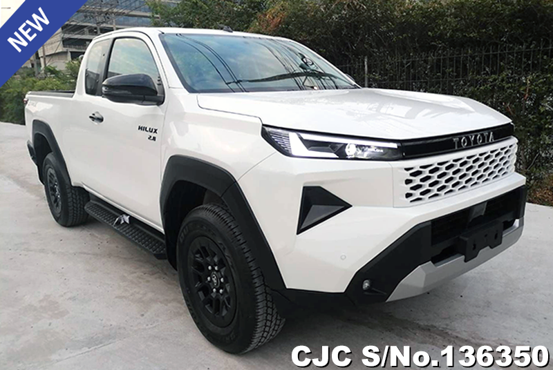 Toyota Hilux in Super White Ⅱ for Sale Image 0
