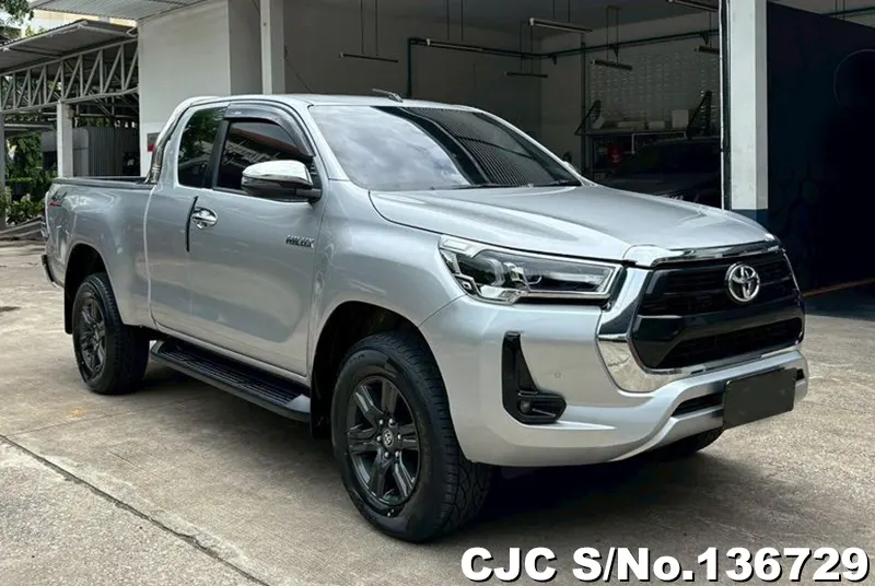 Toyota Hilux in Silver for Sale Image 0
