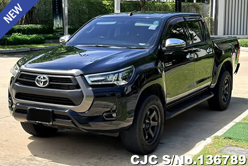 Toyota Hilux in Black for Sale Image 3
