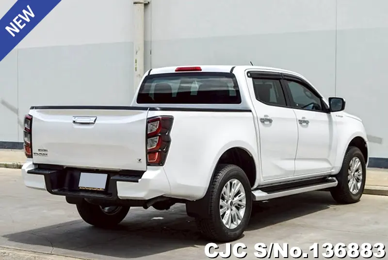 Isuzu D-Max in White for Sale Image 2