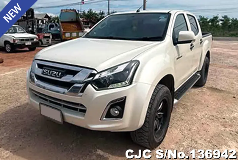 Isuzu D-Max in White for Sale Image 0