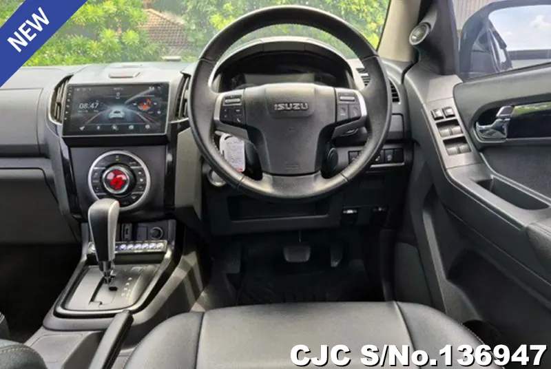 Isuzu D-Max in Black for Sale Image 6
