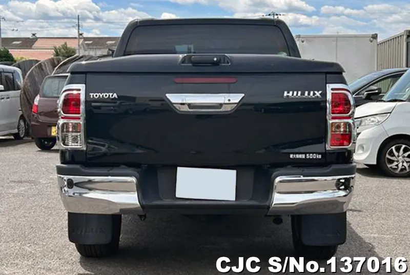 Toyota Hilux in Black for Sale Image 4