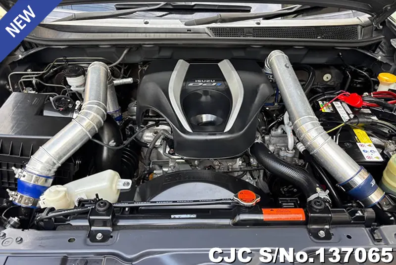 Isuzu D-Max in Black for Sale Image 15