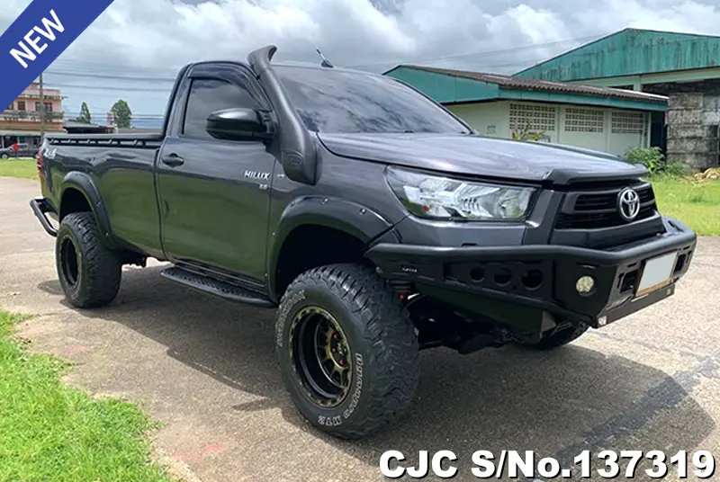 Toyota Hilux in Gray for Sale Image 0
