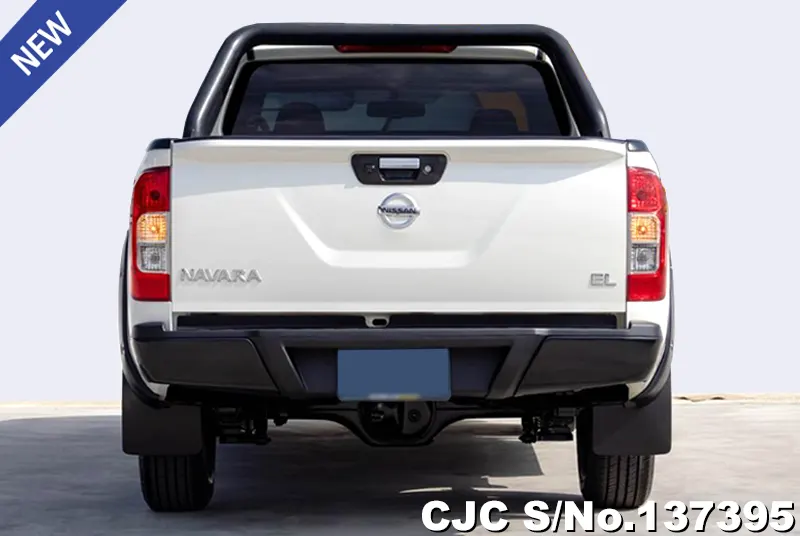 Nissan Navara in White for Sale Image 5
