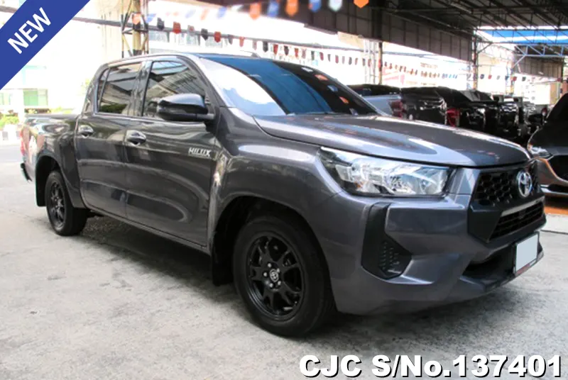 Toyota Hilux in Gray for Sale Image 0