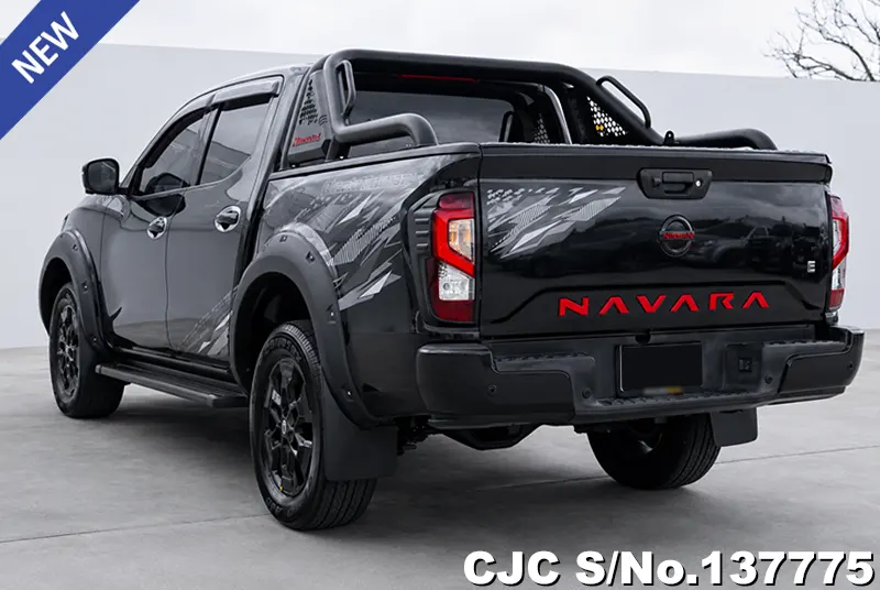 Nissan Navara in Black for Sale Image 1