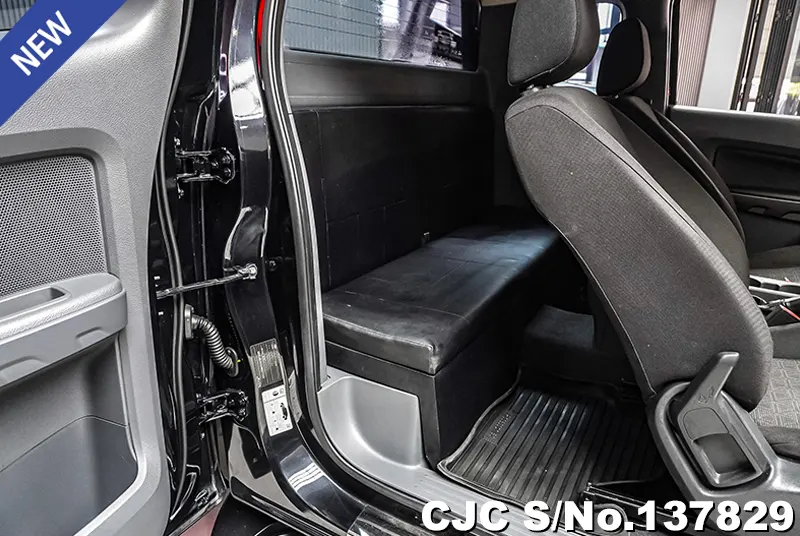Ford Ranger in Black for Sale Image 9