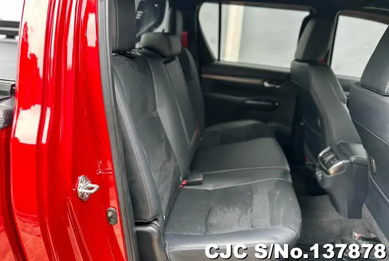 Toyota Hilux in Red for Sale Image 9