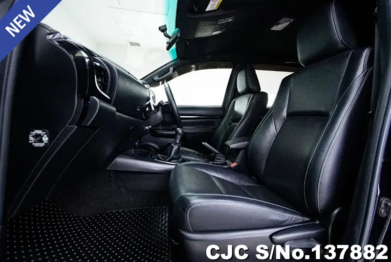 Toyota Hilux in Black for Sale Image 8