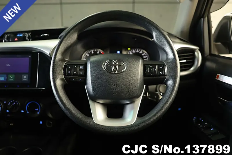 Toyota Hilux in Silver for Sale Image 9