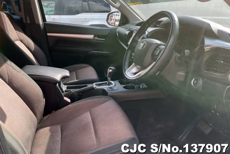 Toyota Hilux in Black for Sale Image 11