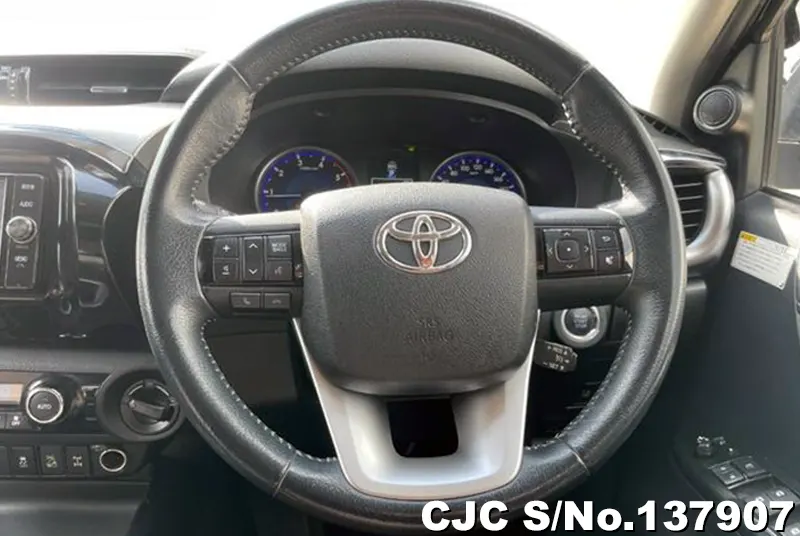 Toyota Hilux in Black for Sale Image 19