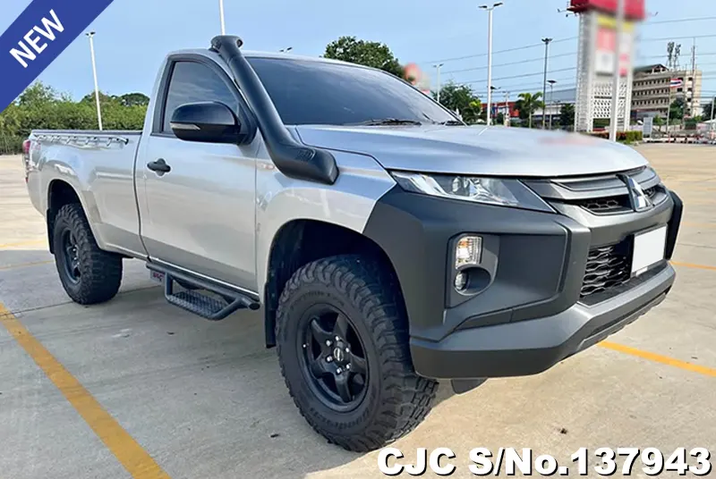 Mitsubishi Triton in Silver for Sale Image 0