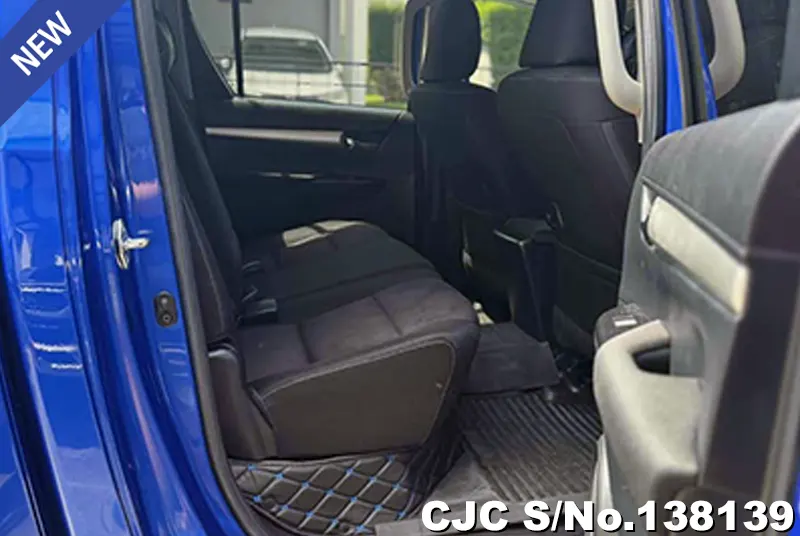 Toyota Hilux in Blue for Sale Image 7