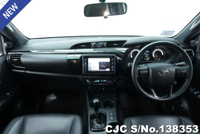 Toyota Hilux in White for Sale Image 7